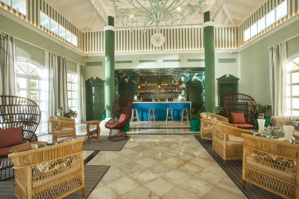 SIMI-BAEZ-3-copia-min-scaled-1-1000x667 - Cayo Levantado Resort, donde el silencio se vuelve lujo