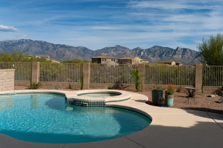 Oro Valley: el rincón de Arizona donde los jubilados viven con lujo, seguridad y paisajes de montaña