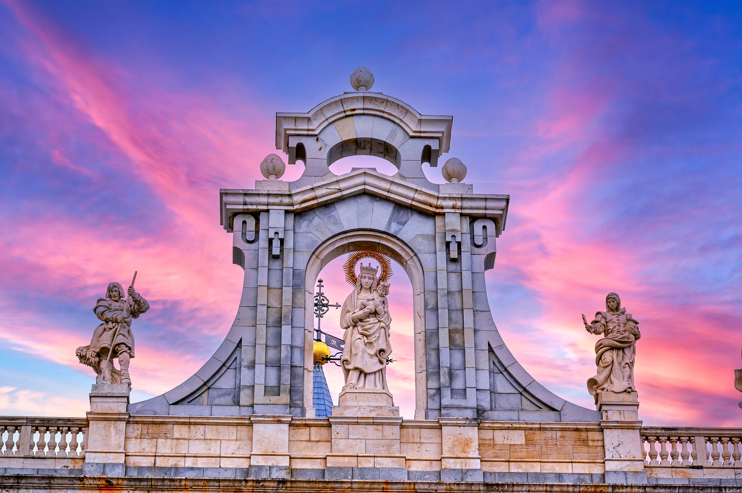 La Almudena, símbolo de Madrid: historia e identidad
