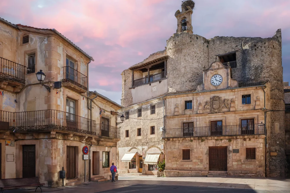 sepulveda-1000x667 - Descubre los pueblos más navideños cerca de Madrid para pasar un fin de semana