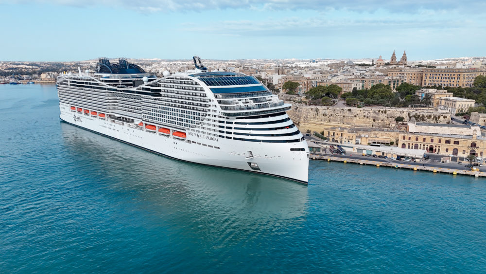GjxbyKN6cg9g-MSC-Cruises-Copyright-e-hoi-group-1000x563 - World's Best Awards Edición España