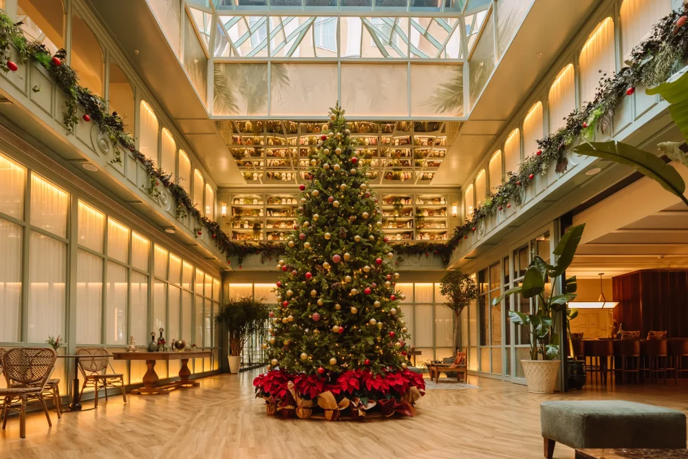 Cuatro destinos de Only YOU Hotels para vivir la magia de estas fechas y dar la bienvenida al 2026