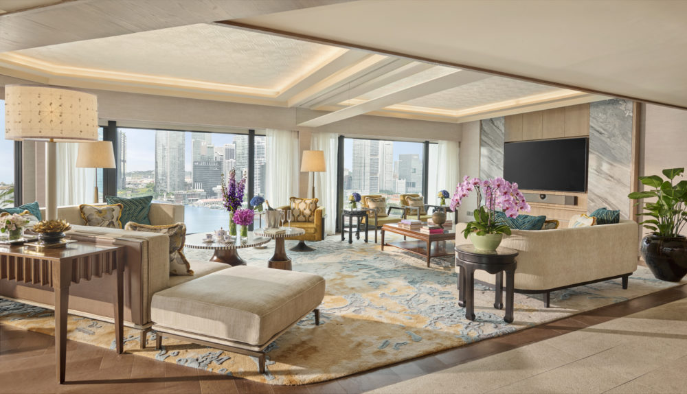 Royal-Marina-Bay-Penthouse-Living-Room-1000x574 - Mandarin Oriental, Singapore: el renacer de un ícono frente a Marina Bay