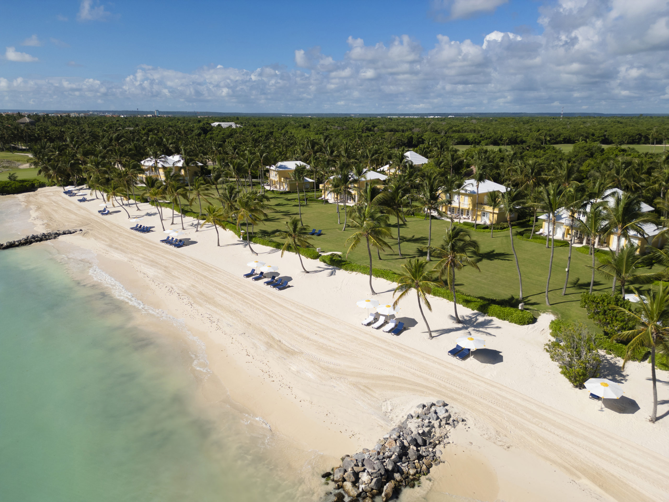 Tienes que vivir Tortuga Bay Puntacana, donde cada viaje se convierte en historia