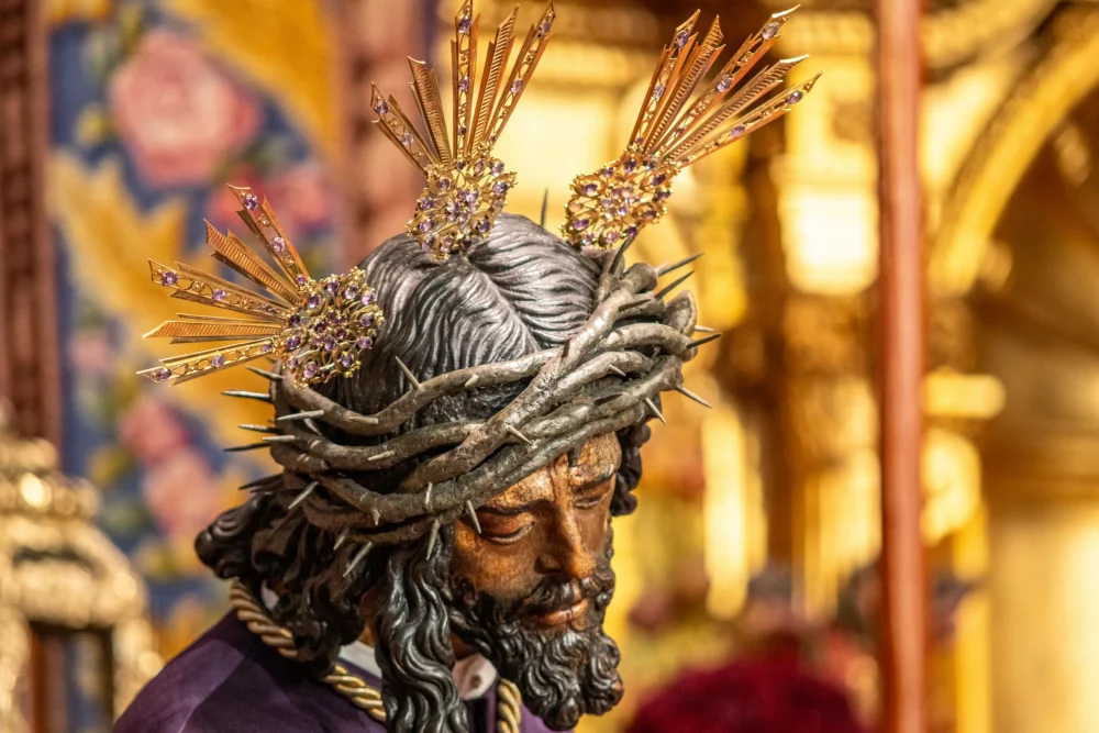 cristo-gran-poder-sevilla-1000x667 - La Virgen de la Macarena y otras tallas por las que merece la pena visitar Sevilla