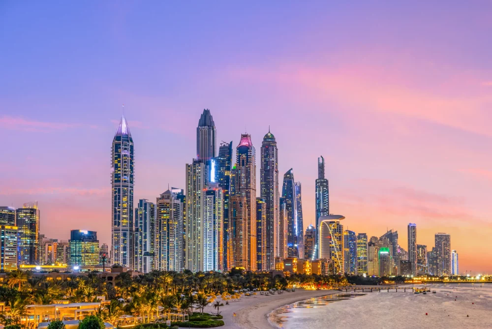 dubai-1000x669 - Cinco lugares donde pasar la Navidad con mucho sol y buenas temperaturas