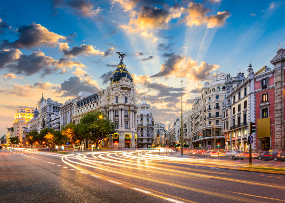 iStock-514769480-1000x714 - World's Best Awards Edición España