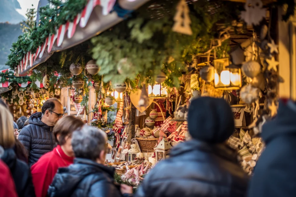 mercado-navideno-1000x667 - Tirol, Austria: escapadas de invierno entre nieve, tradiciones y mercados navideños 