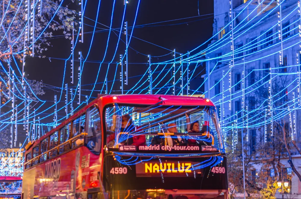 naviluz-madrid-1000x663 - Descubre los alumbrados navideños más espectaculares de España