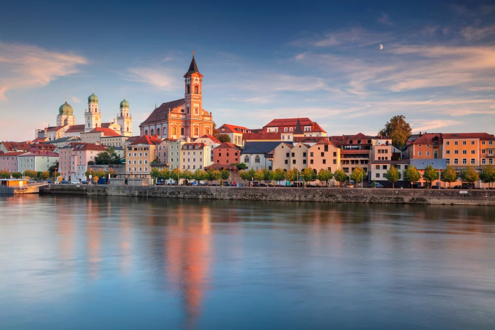 skyline-de-passau-1000x667 - Passau, la joya bávara donde la Navidad se convierte en un paraíso para compradores 