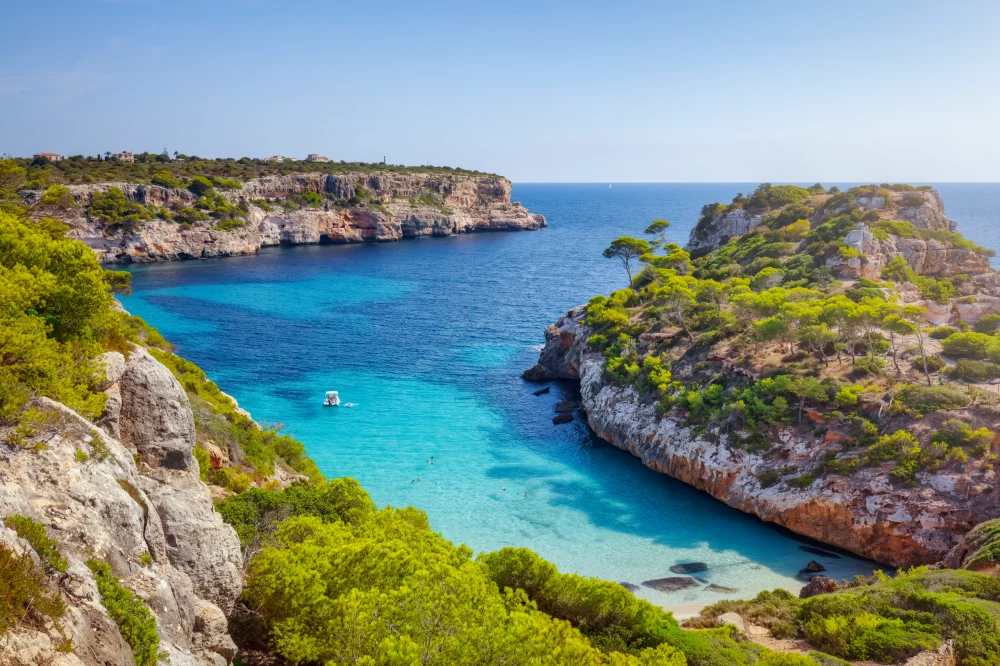 calo-des-moro-mallorca-1000x666 - Los 7 destinos más románticos para viajar en pareja en España