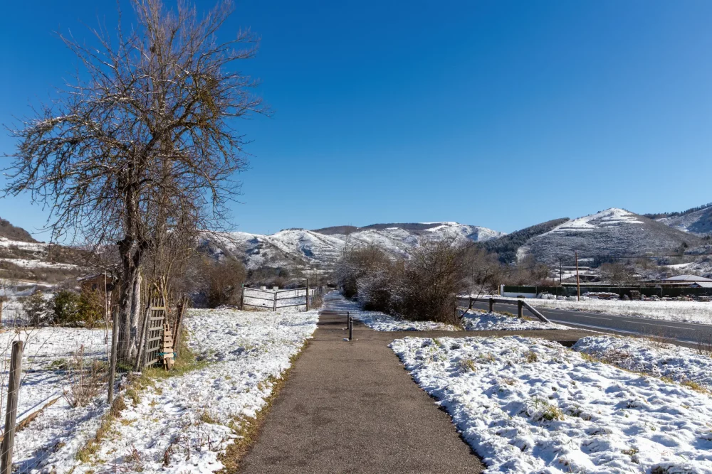 excaray-nieve-1000x667 - Descubre Ezcaray: esquí, gastronomía y un casco histórico para recordar