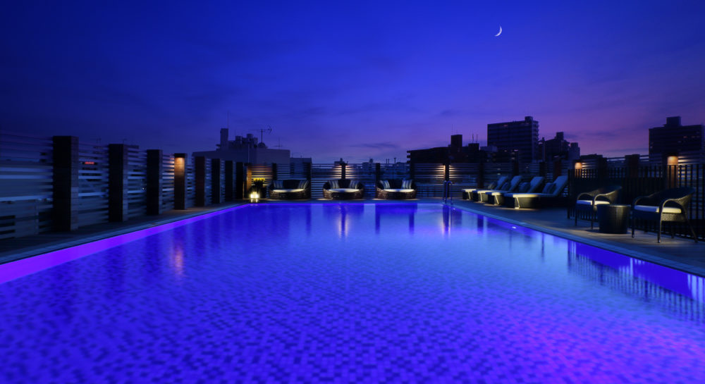プール-夜-1000x545 - Hyatt Regency Naha: dormir sobre la historia de Ryūkyū