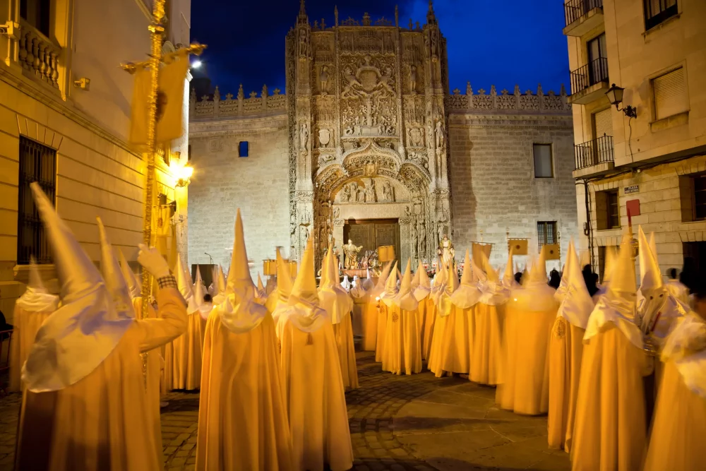 semana-santa-valladolid-1000x667 - Seis ciudades en España para descubrir la Semana Santa más tradicional