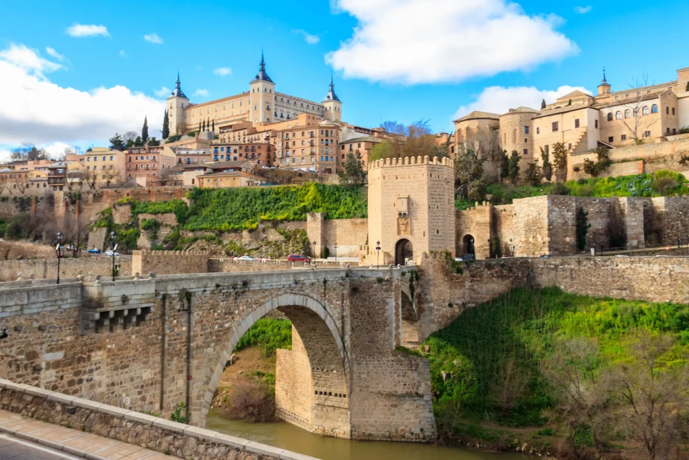 Toledo, la bella ciudad histórica a menos de una hora de Madrid