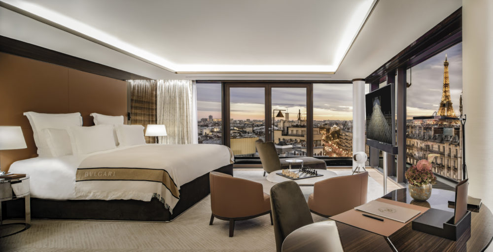 BH-Paris_Penthouse_Master-Bedroom-Night-1000x512 - Bvlgari Hotel: la joya de París