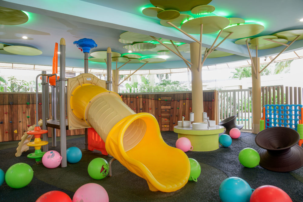 CUNMC_Beach_Bunch_03-1000x667 - Hilton Cancun Mar Caribe: vacaciones para toda la familia en Semana Santa