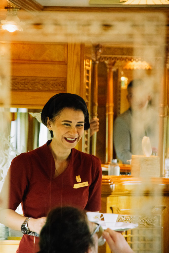 Eastern-Oriental-Express-Gloria-Montanaro-185-667x1000 - Eastern & Oriental Express: el tren de lujo donde Malasia se descubre a través de la cocina