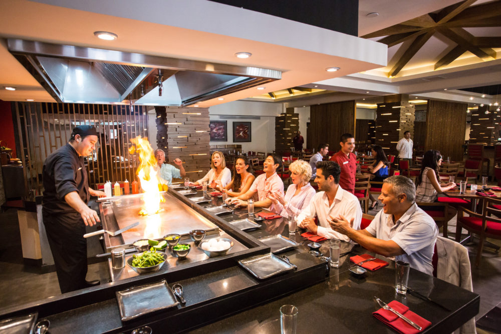 Hyatt-Ziva-Los-Cabos-Dozo-Group-Dining-Teppanyaki-1000x667 - Hyatt Ziva Los Cabos, un refugio de gastronomía y bienestar