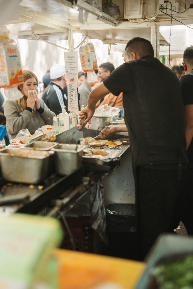 JAR1541-667x1000 - Taco Tour MX: La nueva forma de vivir la CDMX un taco a la vez