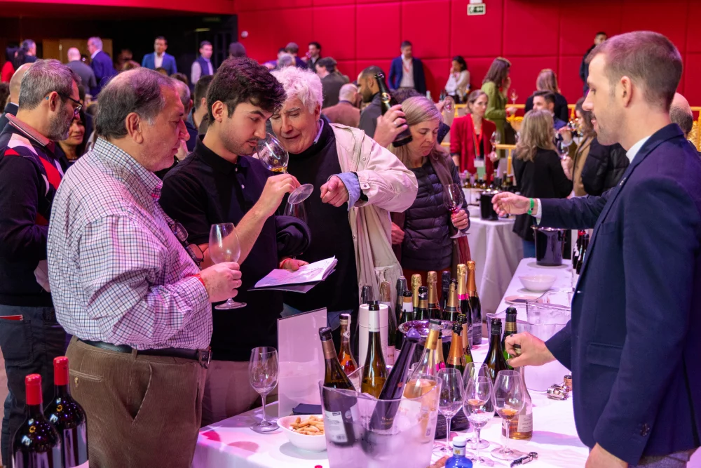 cata-vinos-copa-de-los-sentidos-1-1000x667 - Copa de los Sentidos 2026: La gran fiesta del vino llega a Madrid