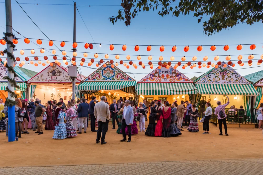 feria-de-sevilla-1000x667 - El efecto evento: cómo ferias y festivales están redefiniendo los viajes