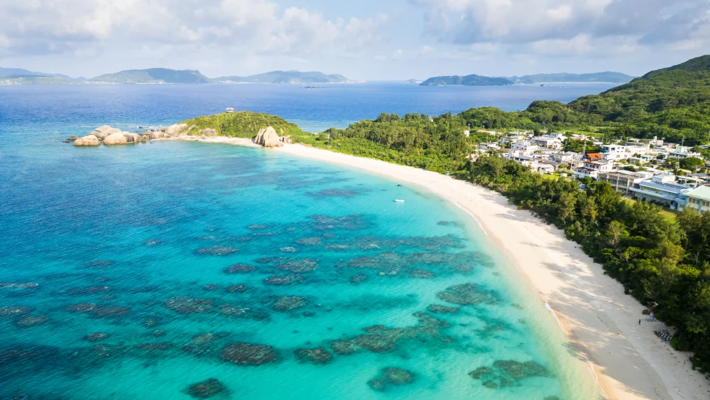 Okinawa: Paraíso subtropical de cultura y playas en primavera
