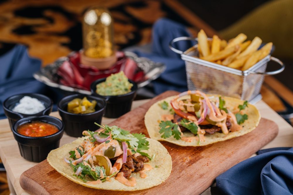 taco-al-carbon-1000x666 - Día del Taco 2026: los mejores tacos, según TasteAtlas 