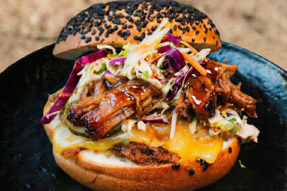 W Mexico City presenta su Foodtruck con platillos internacionales rumbo a la Copa Mundial de la FIFA 2026 