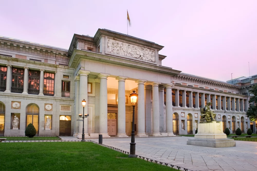 MUSEO-DEL-PRADO-19-1000x667 - Madrid: te faltan calles para descubrirla