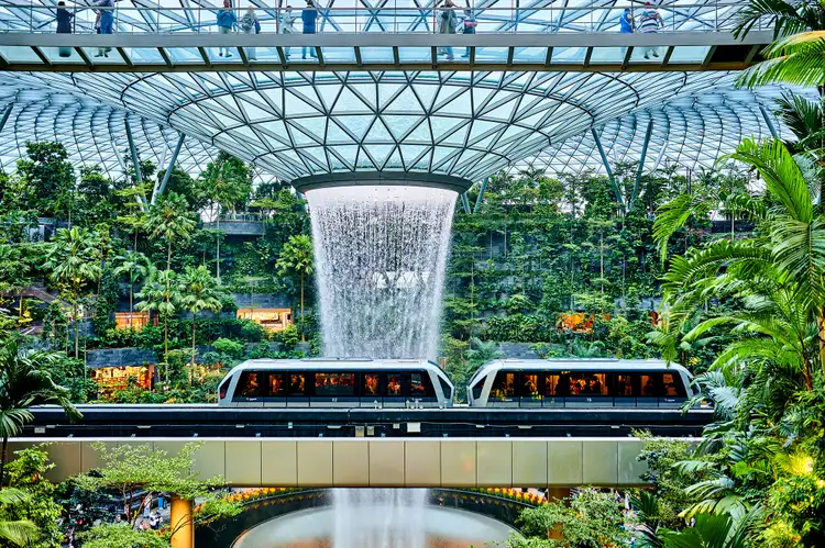 TAL-singapore-changi-airport-WRLDSBESTAIRPORT0426-05abced06bef4818977a19d539c906b6 - Estos son los mejores aeropuertos del mundo para 2026