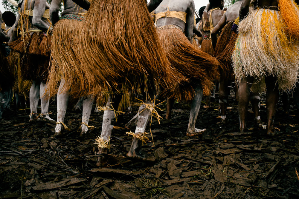 Tribu-Asmat-Gloria-Montanaro-4-1000x667 - Viajé al rincón más remoto de Papúa donde desapareció un Rockefeller y esto fue lo que encontré