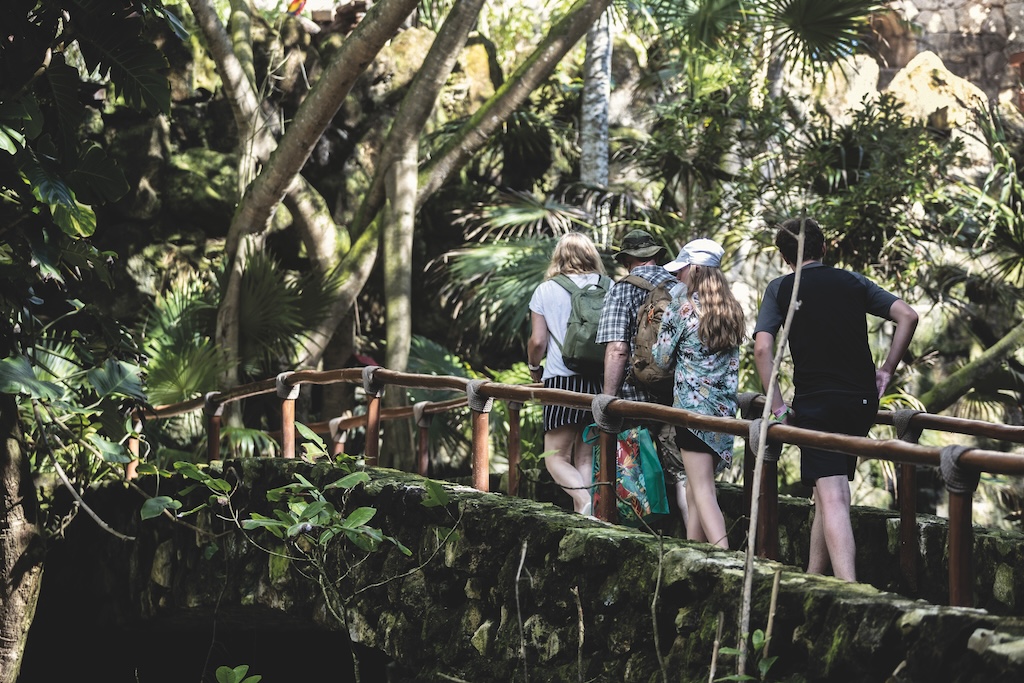X11-Aviario - Destino del año: Xcaret