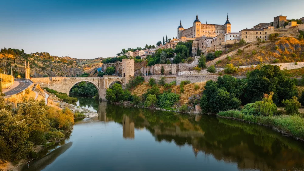 Puente de mayo en Madrid: cinco escapadas perfectas cerca de la ciudad