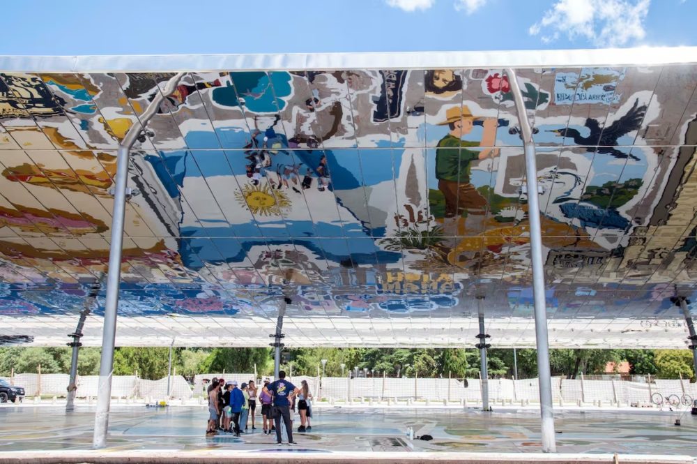 Rosario: mesas con identidad propia, arquitectura y arte urbano a la vera del Paraná