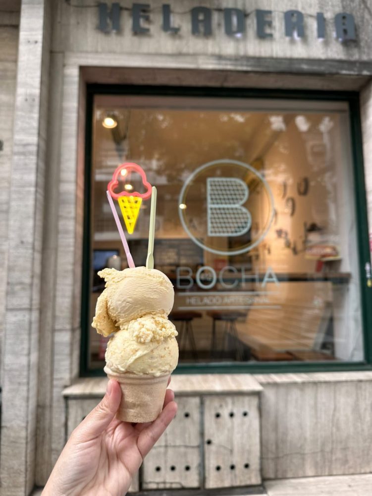 heladeria-bocha-751x1000 - Rosario: mesas con identidad propia, arquitectura y arte urbano a la vera del Paraná