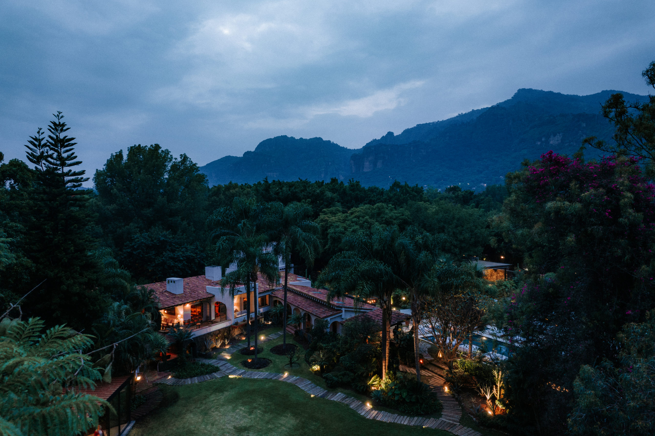 Amomoxtli: descanso sagrado a las faldas del Tepozteco 