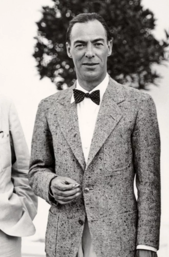 Adan-Diehl-el-creador-del-hotel-Formentor-659x1000 - Formentor, el hotel preferido de celebrities como Chaplin, Grace Kelly o Vargas Llosa