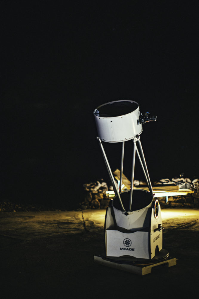 Copia-de-Stargazing-4-LD.-Nayara-Alto-Atacama-667x1000 - En este lugar del mundo apagar las luces es un mandato