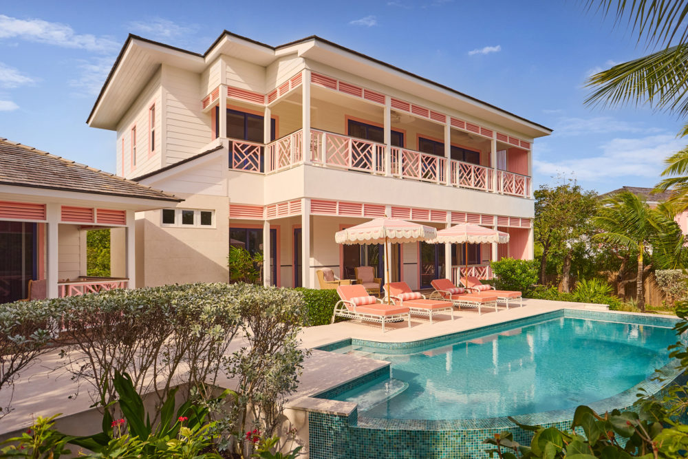 Coral-Sands-Inn-Cottages-Bretts-Home_Credit-Boz-Gagovski-1000x667 - Vibrante cual arrecife, así es el Hotel Coral Sands en Harbour Island