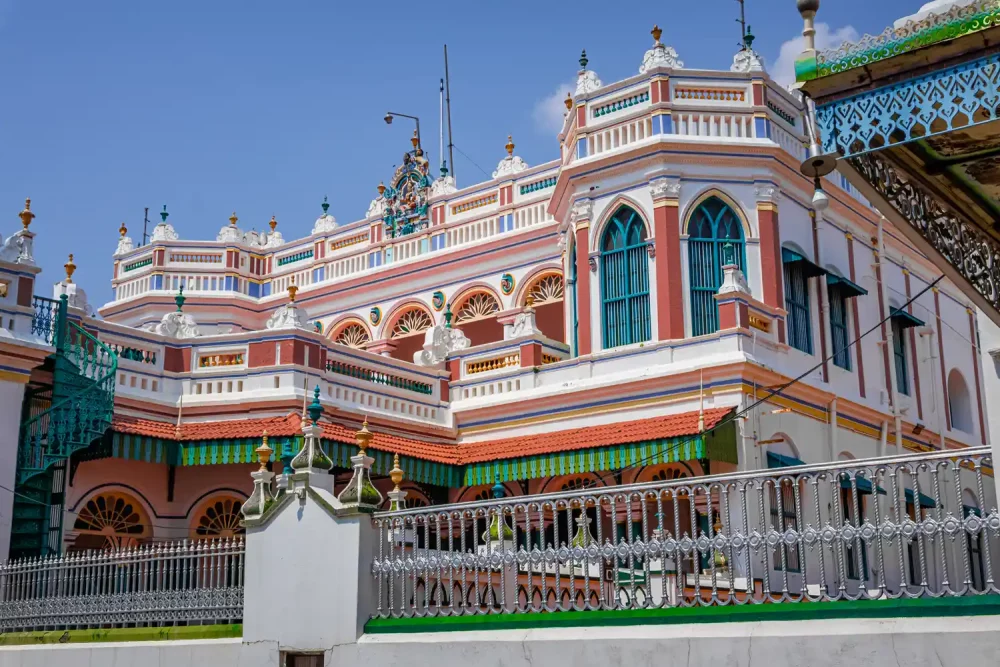 TAL-chettinad-tamil-nadu-ALISTPOSTRUMIT0626-169e661dcb544b20a9f6d561c86719bb-1000x667 - 5 hoteles increíbles en el sur de la India, según un experto en viajes