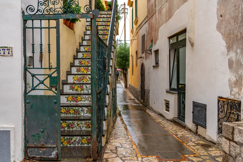 anacapri-1000x667 - Esta glamurosa isla italiana presume de impresionantes villas, vistas costeras de ensueño y exclusivas zonas comerciales