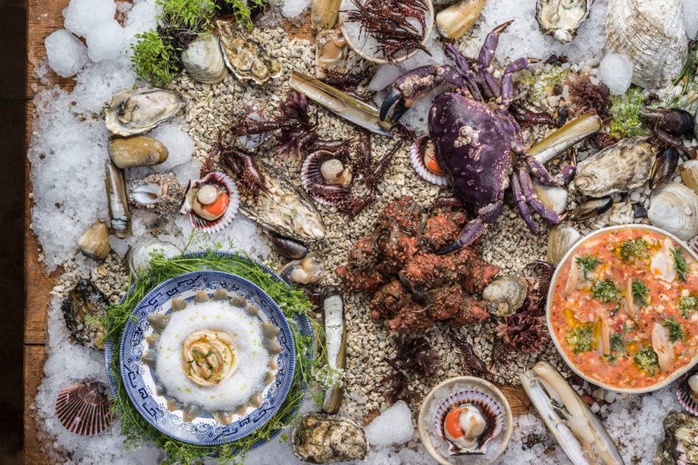 Casa Las Cujas: el restaurante que llevó el mar chileno a Santiago