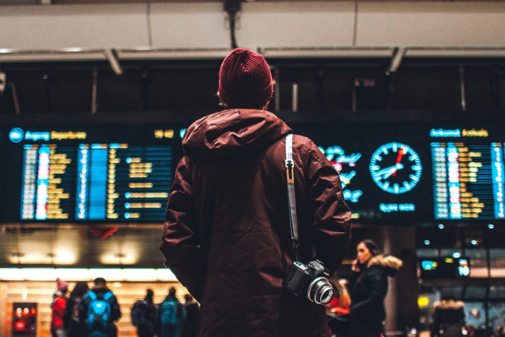 erik-odiin-jbQvJx2EWnU-unsplash-1000x667 - La fiesta del futbol se vive mejor cuando sigues conectado, roaming y datos ilimitados con Airalo