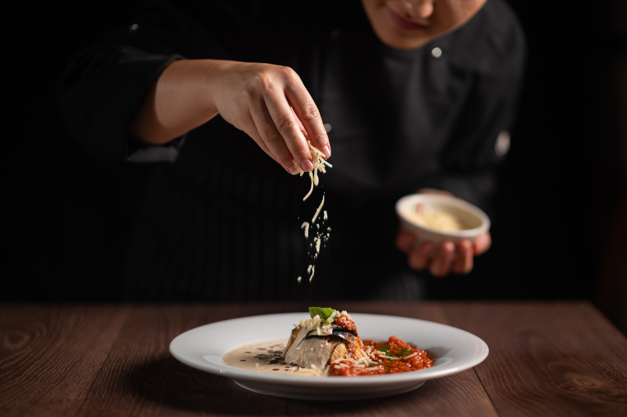 Hoteles con chef’s table: experiencias gastronómicas donde el viaje también se disfruta en la mesa Hoteles con chef’s table: experiencias gastronómicas donde el viaje también se disfruta en la mesa