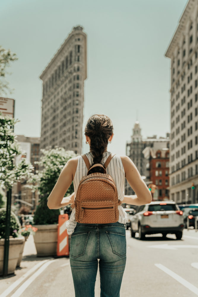 15 mejores destinos seguros para mujeres que viajan solas