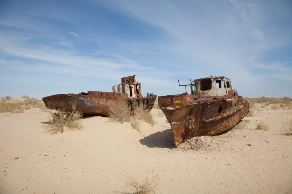 Descubre qué es el Mar de Aral, el lago salado que se secó en los años ochenta
