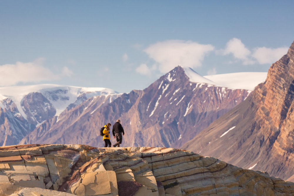 El Ártico es el destino más sorprendente para viajar este verano: glaciares, osos polares y sol de medianoche El Ártico es el destino más sorprendente para viajar este verano: glaciares, osos polares y sol de medianoche