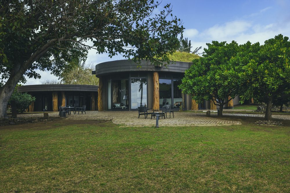 Nayara-Hangaroa-Resort-5-LR-1000x667 - Nayara Hangaroa: un retiro eco-luxury que invita a explorar la cultura ancestral Rapa Nui