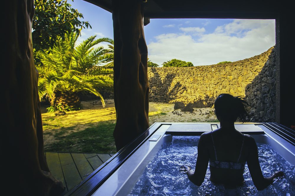 Nayara-Hangaroa-Spa-1-1000x667 - Nayara Hangaroa: un retiro eco-luxury que invita a explorar la cultura ancestral Rapa Nui